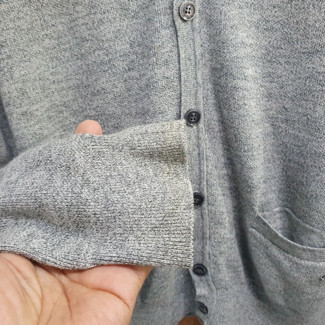 올젠 브이넥 니트카디건(100) 상품이미지3