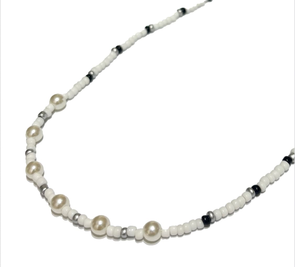 BEST PICK✨)  Ellavo white beads necklace 상품이미지1