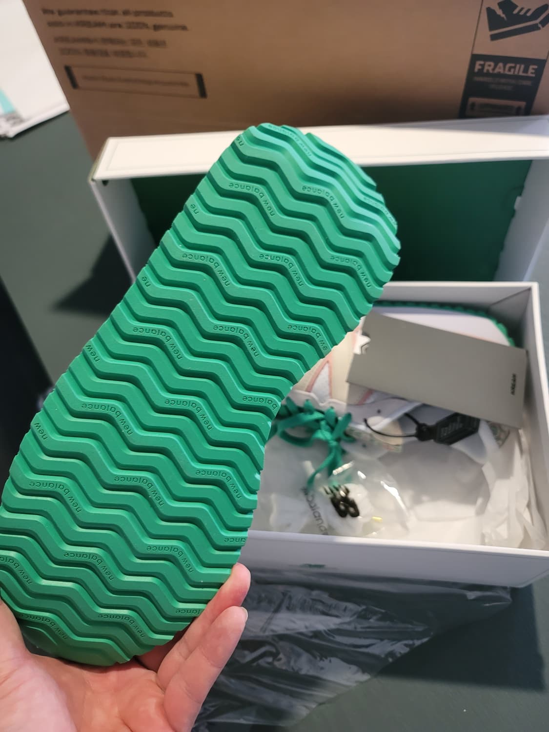 새상품 뉴발란스 237 카사블랑카콜라보275 상품이미지7