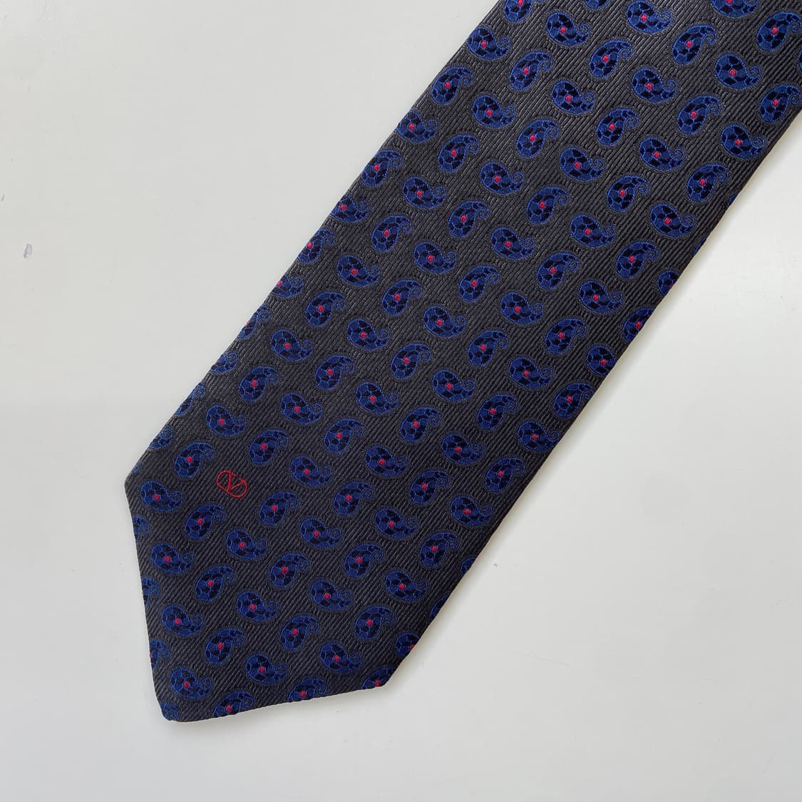 발렌티노(Valentino Garavani) 심플로고 정품 명품넥타이 상품이미지7