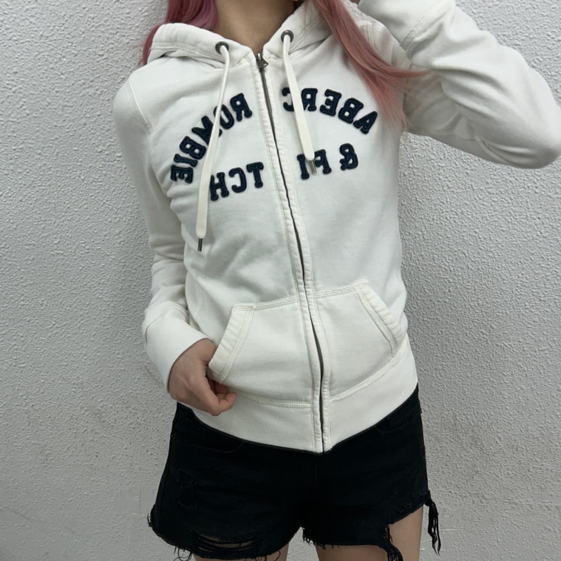 아베크롬비 딱붙핏 네이비패치 화이트 후드집업 M 상품이미지1