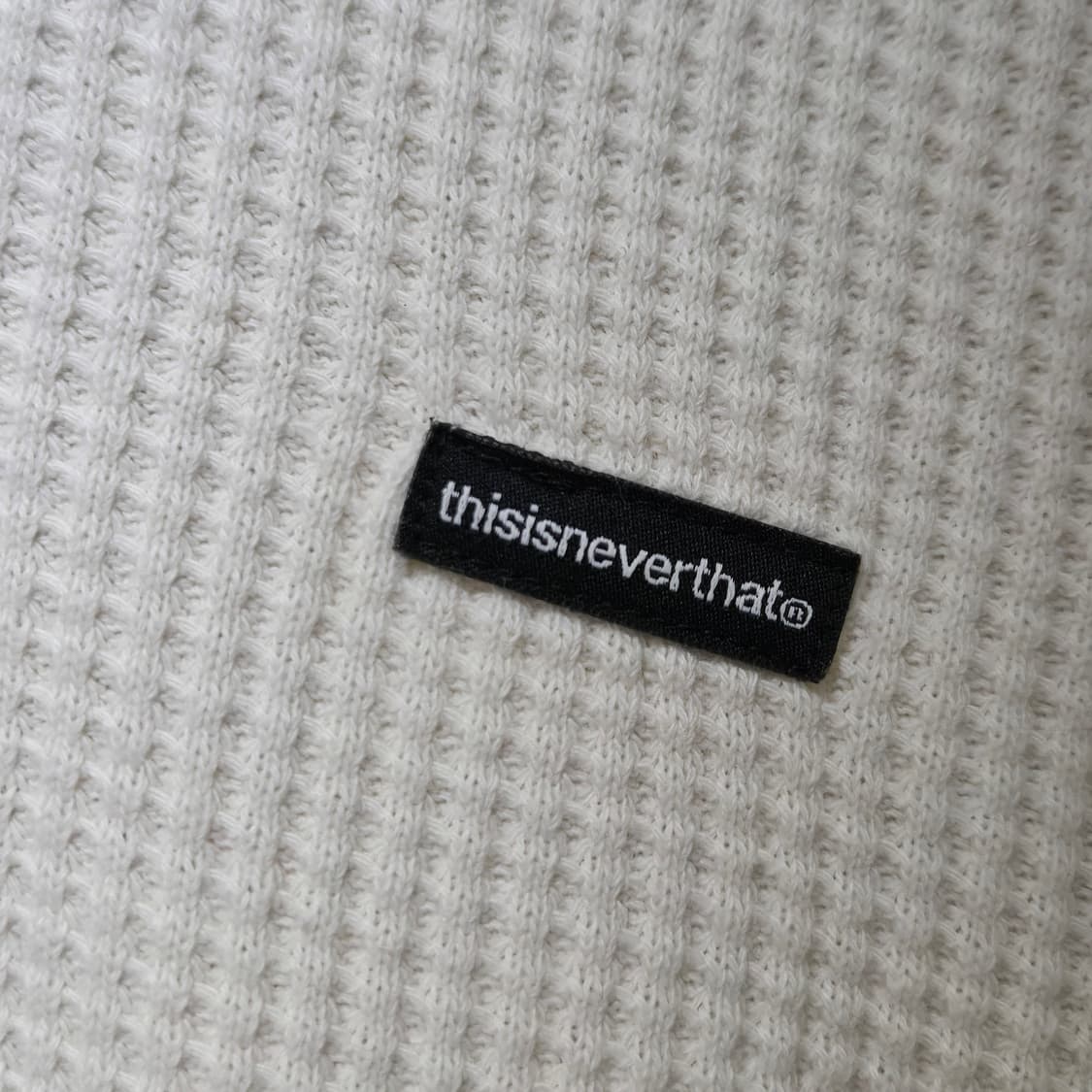 디스이즈네버댓 카라 니트 상품이미지4