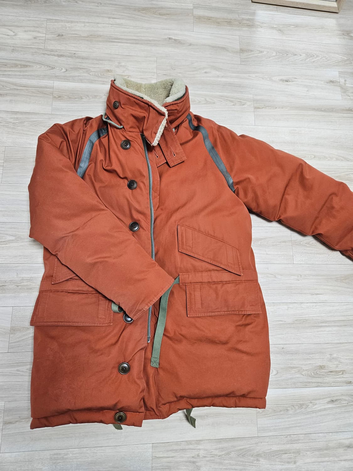 스펙테이터 익스플로러 파카 구스다운 상품이미지1