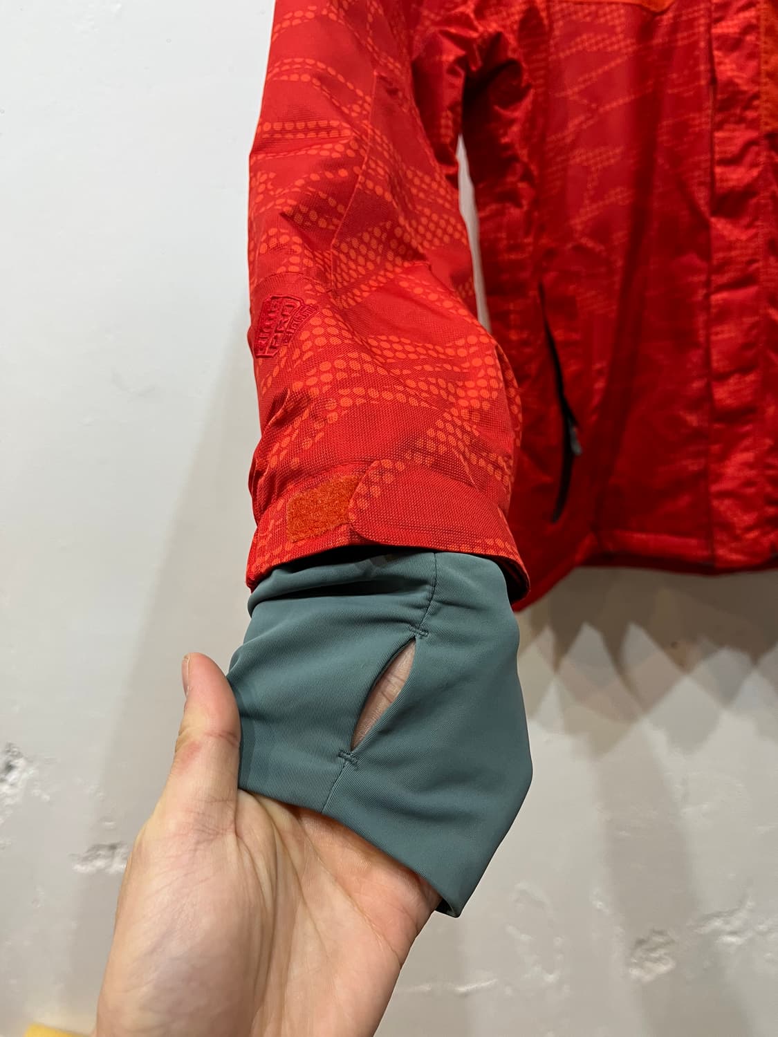 살로몬 스톰쏘닉맨 스키 자켓 L 상품이미지4