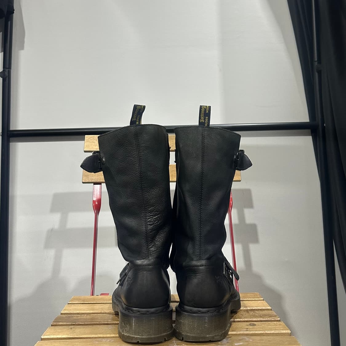 UK8) 270-275 닥터마틴 부츠 남성 남자 워커 엔지니어 블랙 상품이미지4