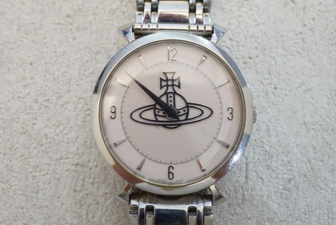 비비안웨스트우드 핑크 메탈시계 상품이미지1