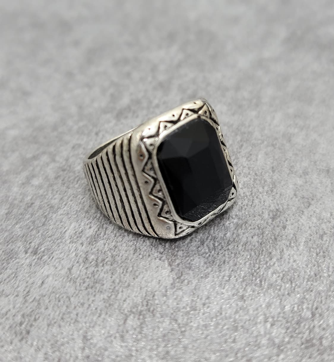 black point ring 빈티지반지 상품이미지1