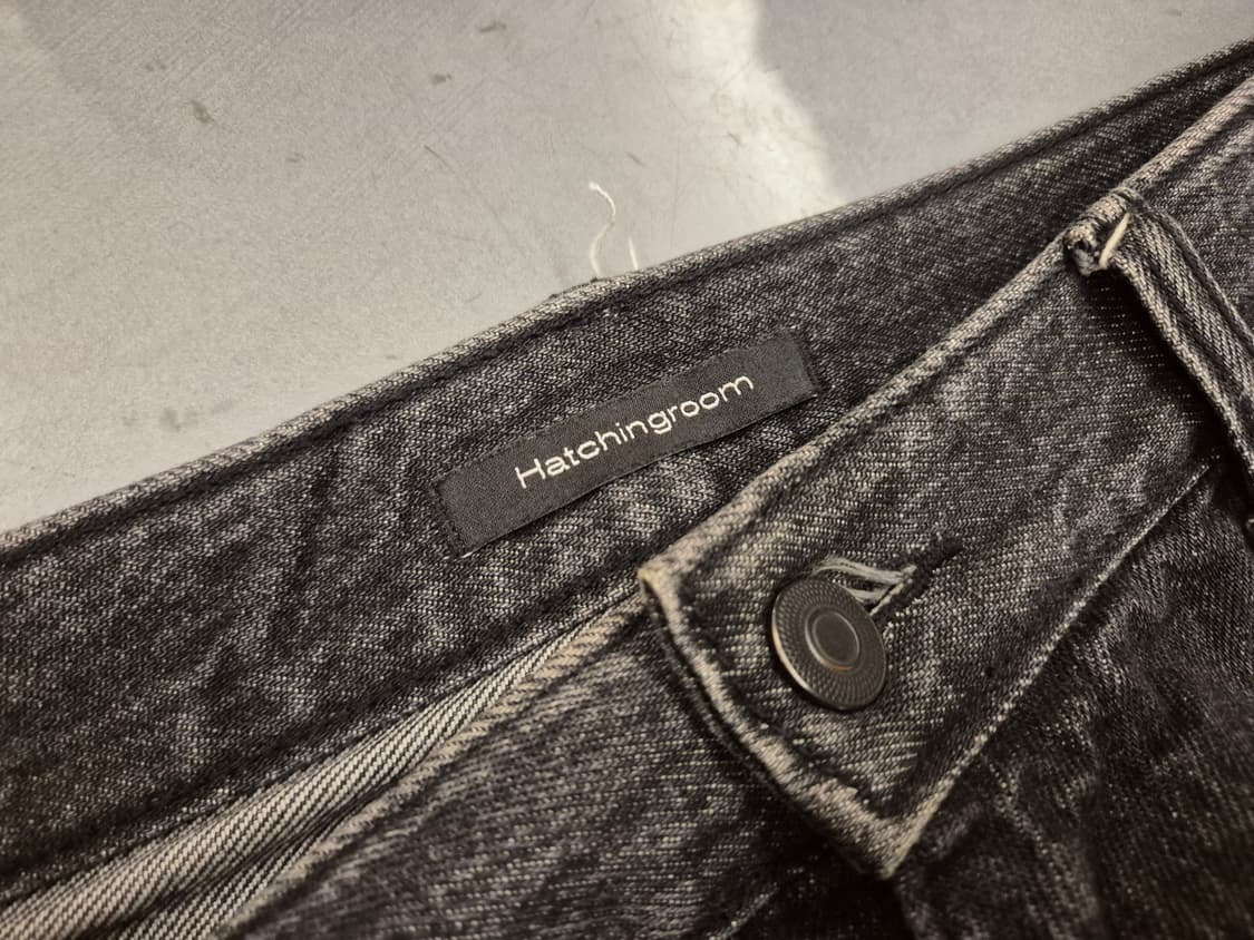 해칭룸 커브드 진 블랙 상품이미지5