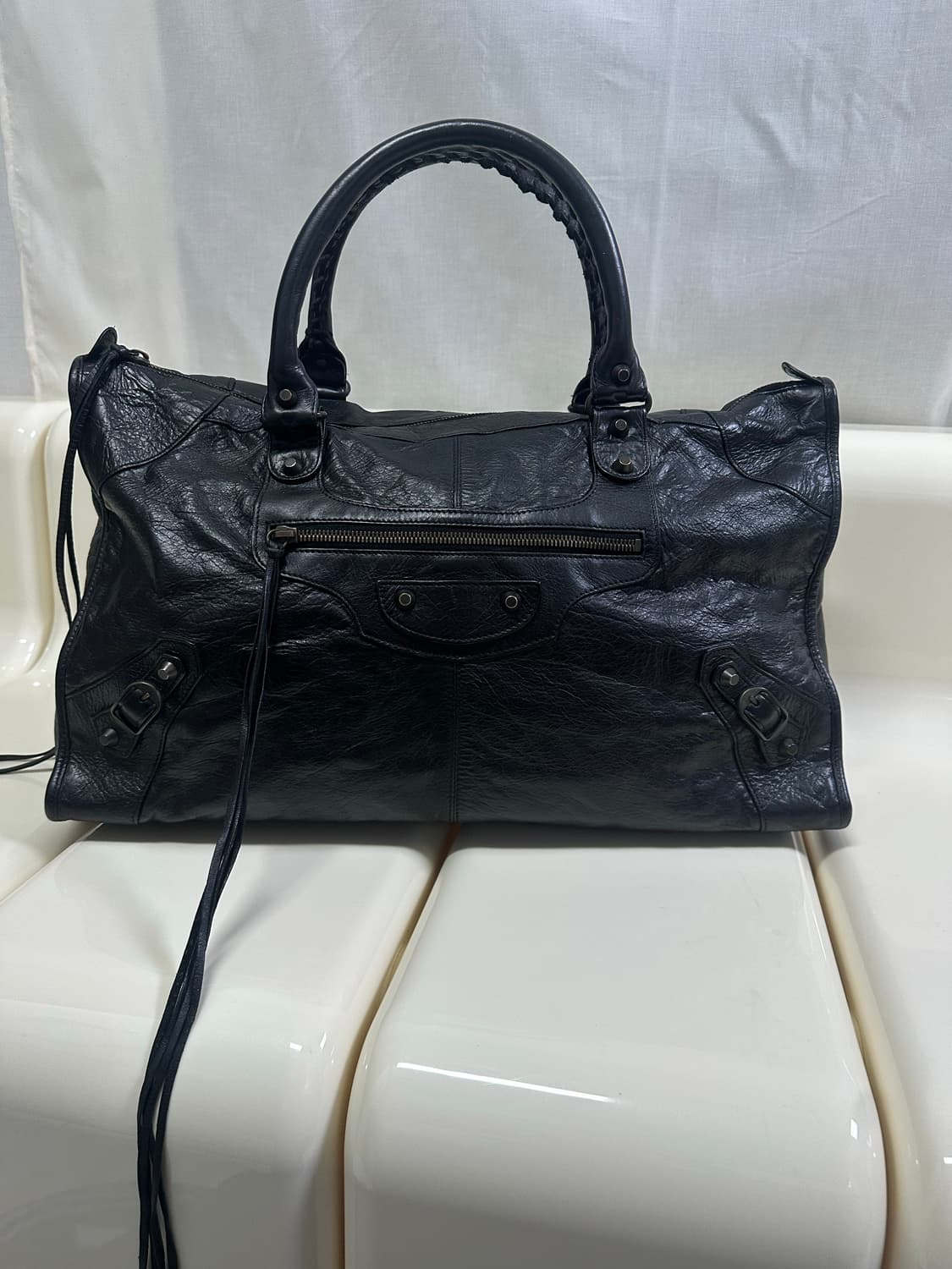 ❌거래중[A 정품] 발렌시아가 시티 모터백 라지 블랙 상품이미지3