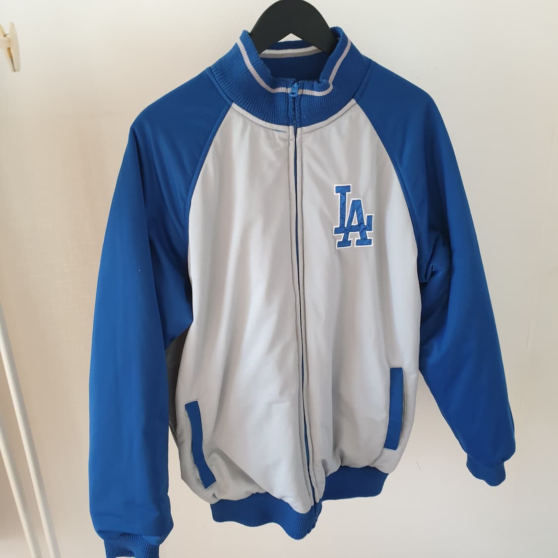 G-III Sports LA다저스 리버시블 점퍼 상품이미지8