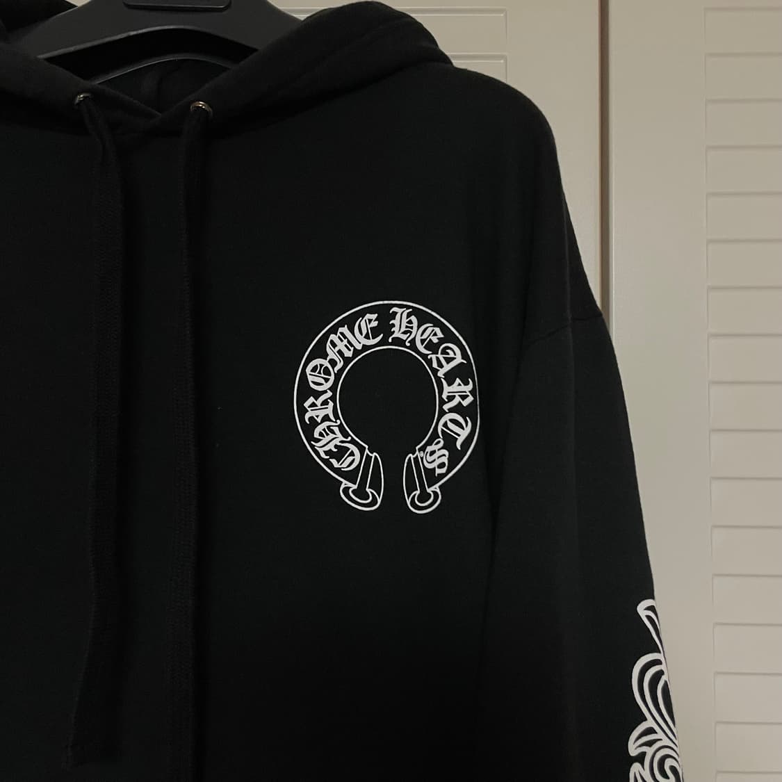 크롬하츠 홀스슈 플로랄 후드 상품이미지3