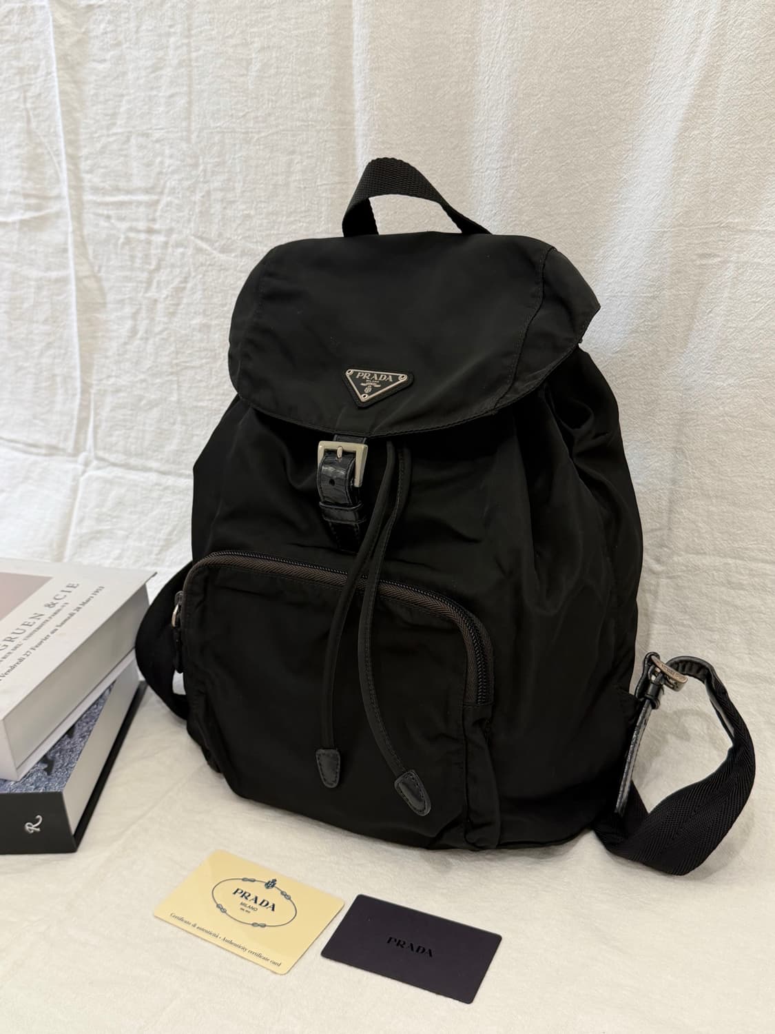 정품 프라다 포코노 나일론 원포켓 백팩 미디움 상품이미지7