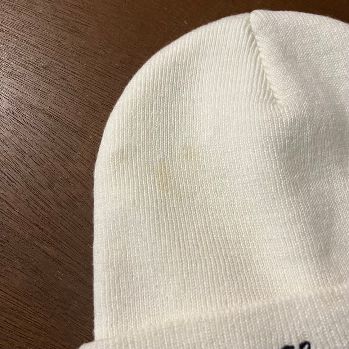 20fw supreme x anti hero beanie 상품이미지4