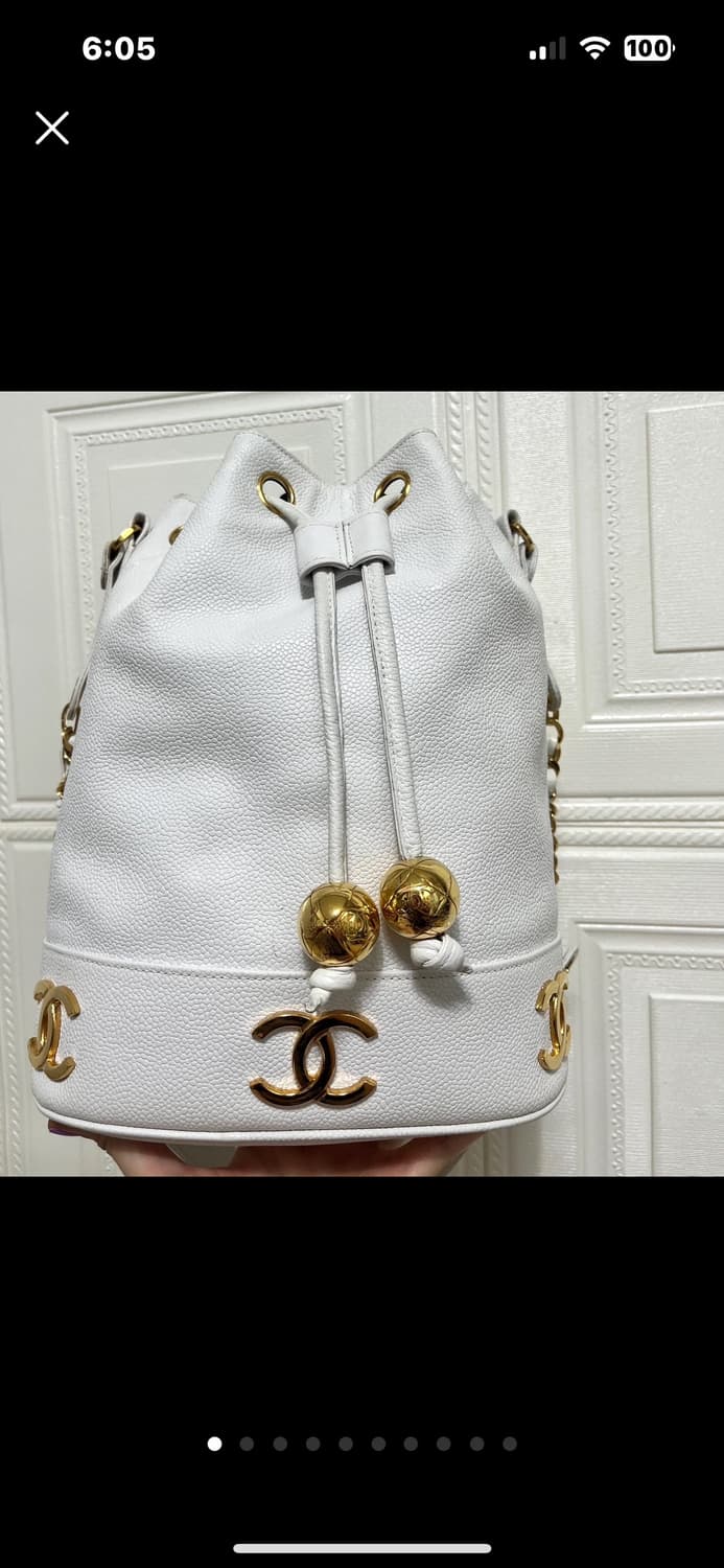 샤넬 정품 24k 골드볼 화이트 버킷백 금장 상품이미지1