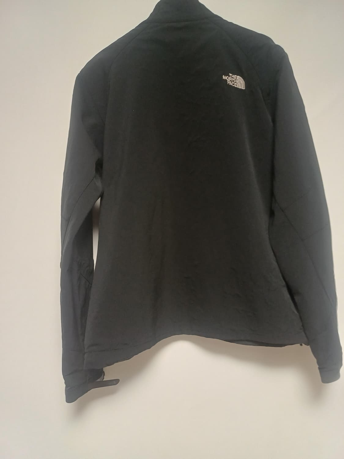 노스페이스 블랙 바람막이 자켓 여성 [85] / 상품이미지2