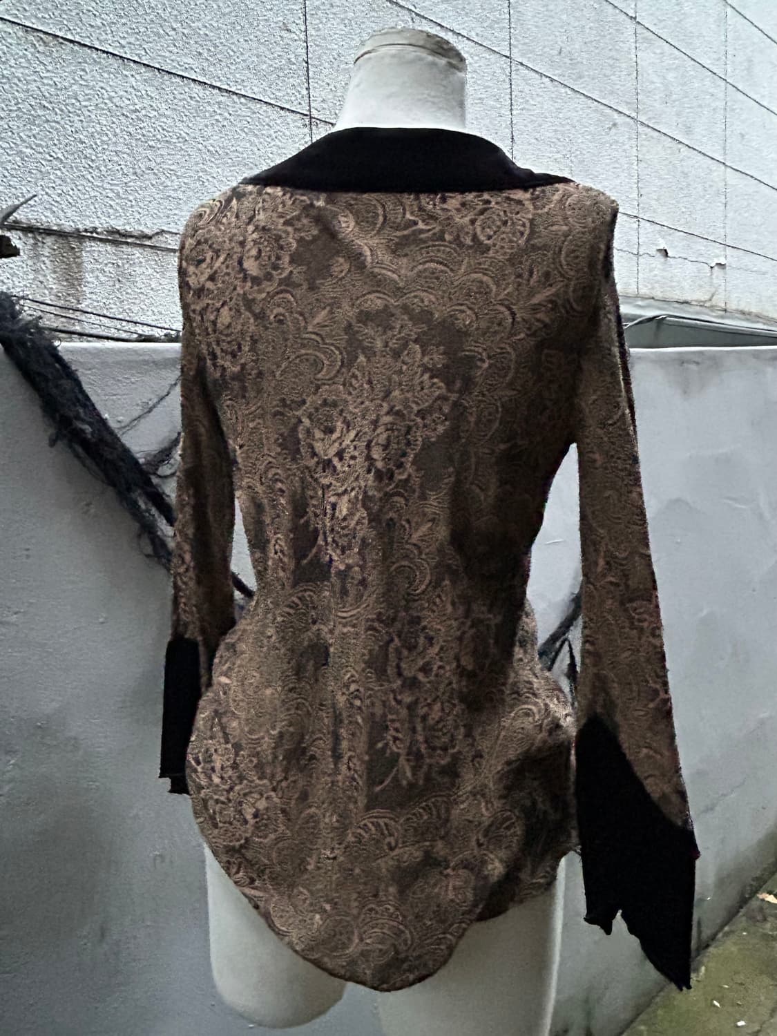 *rare design* 2000s jpn 고딕 에스닉 패턴 롱슬리브  상품이미지3