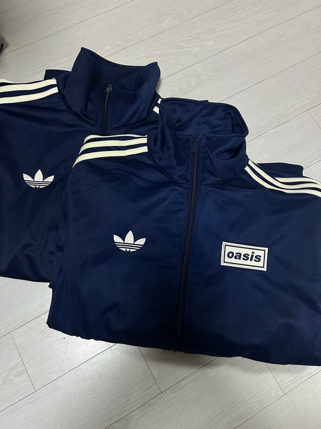 아디다스 오아시스 파이어버드 트랙탑 s사이즈 인디고네이비 상품이미지1