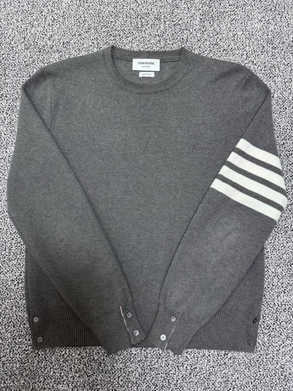 톰브라운 밀라노스티치 니트 2사이즈 그레이 상품이미지1