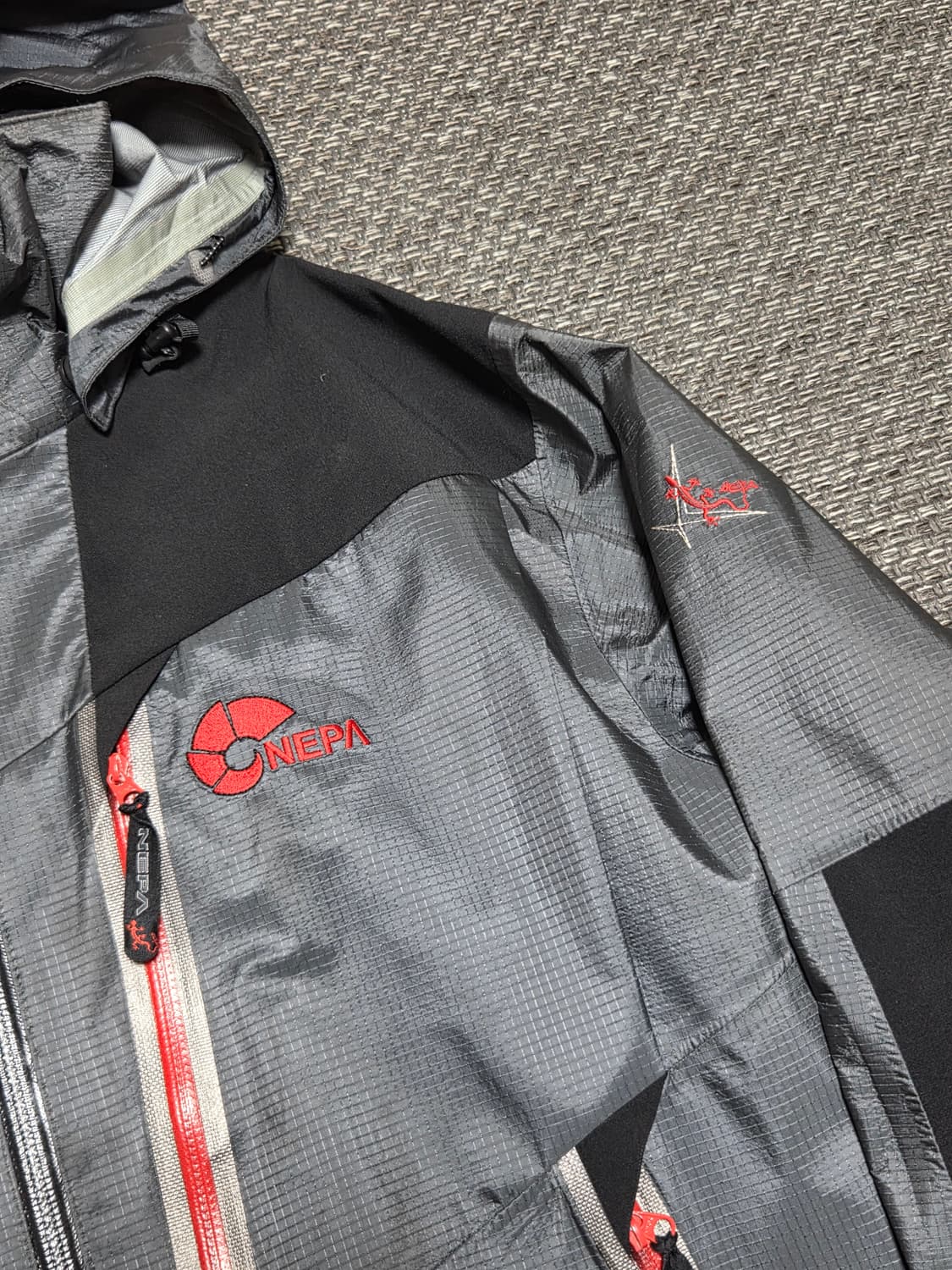 네파 기능성 고어텍스,퍼택스 바람막이 상품이미지2