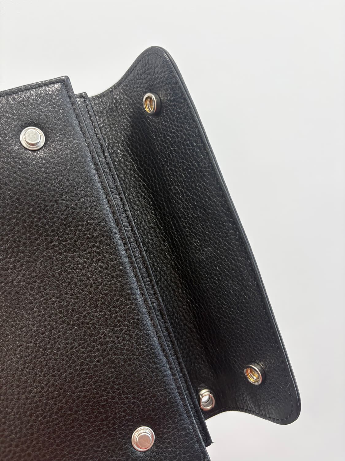 크롬하츠 크로스볼 장지갑 롱월렛/현재 시중가 900-950만 상품이미지3