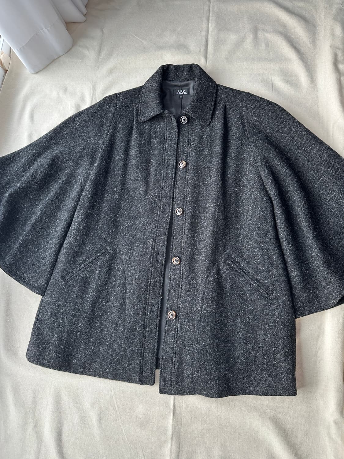 A.P.C. 아페쎄 해리스트위드 케이프 코트 M 상품이미지2