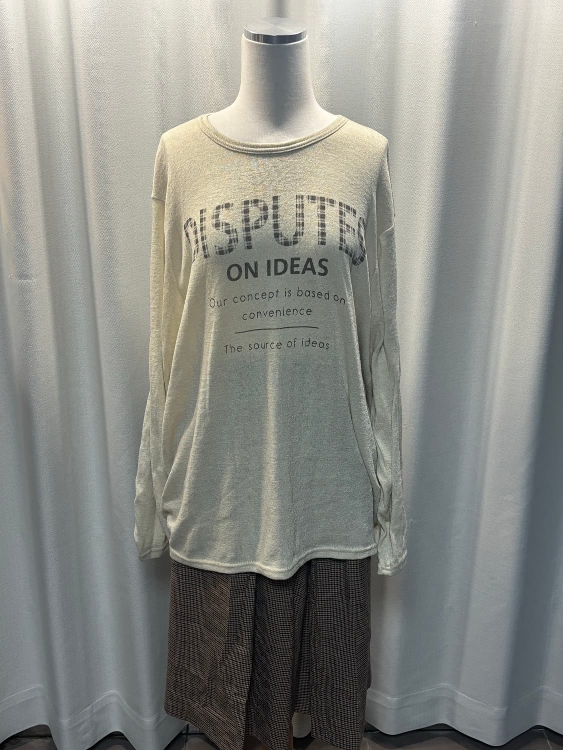 모리걸st 베이지색 긴팔티 상품이미지1