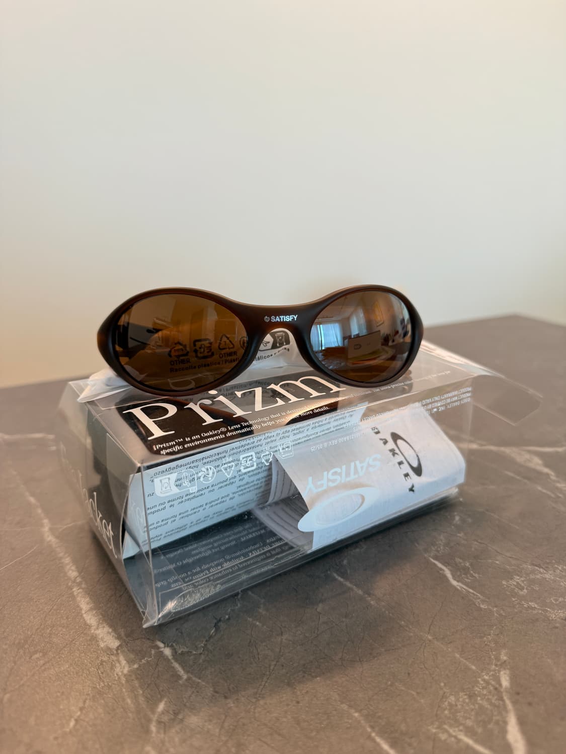 Satisfy x Oakley Eyejacket Dune 상품이미지3