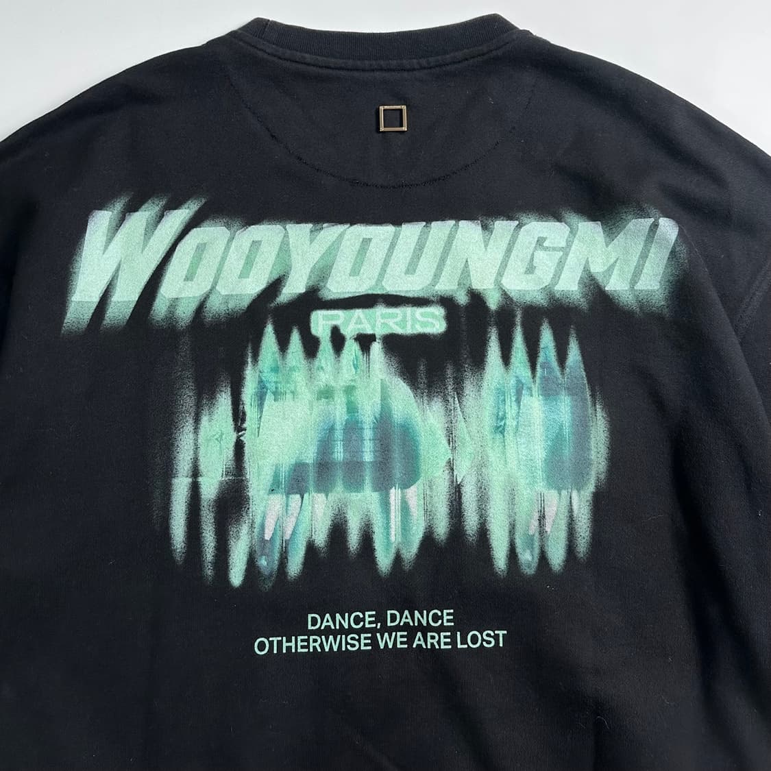 우영미 그린 컬랙션 맨투맨   상품이미지5