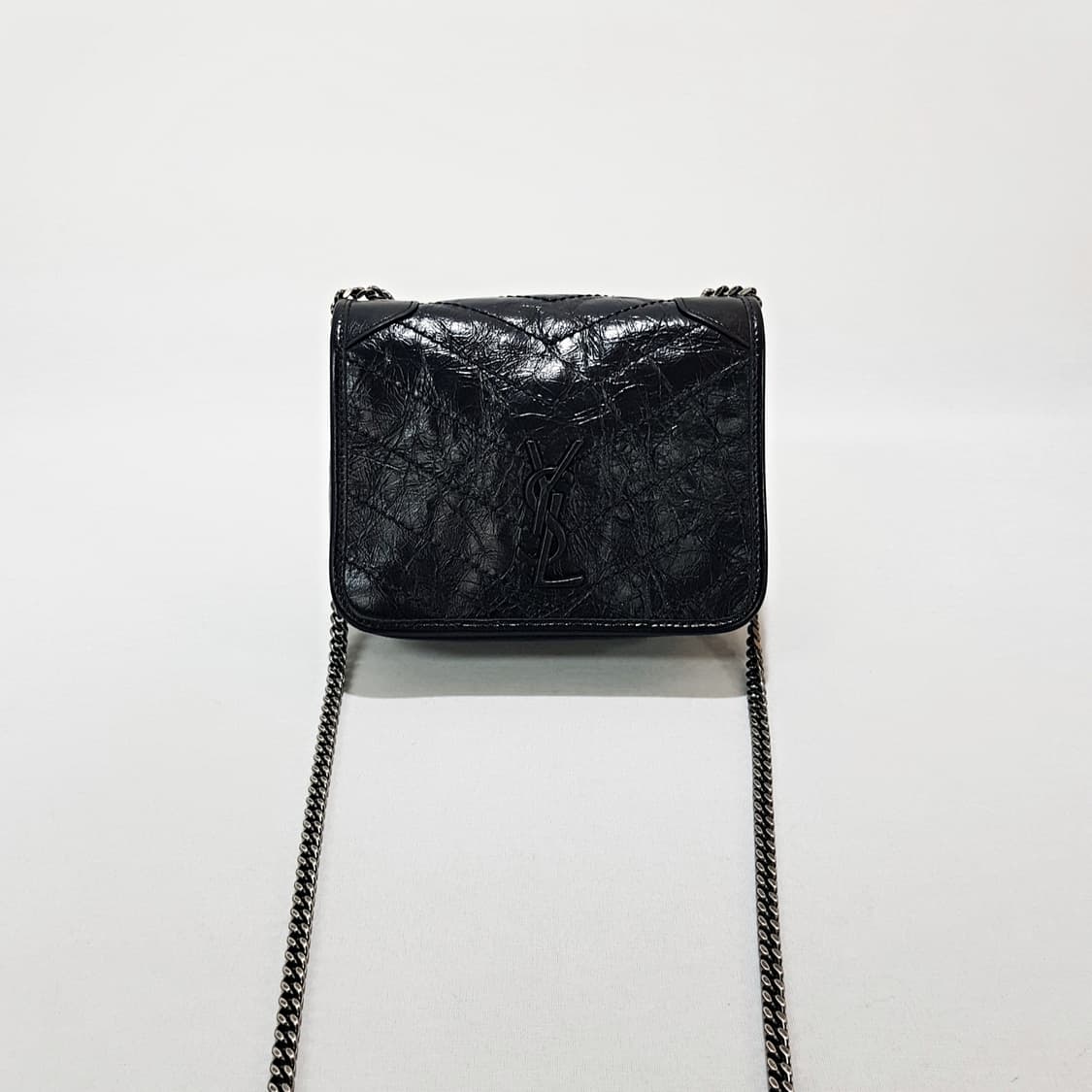 생로랑 니키백 미니 체인 크로스백 상품이미지1