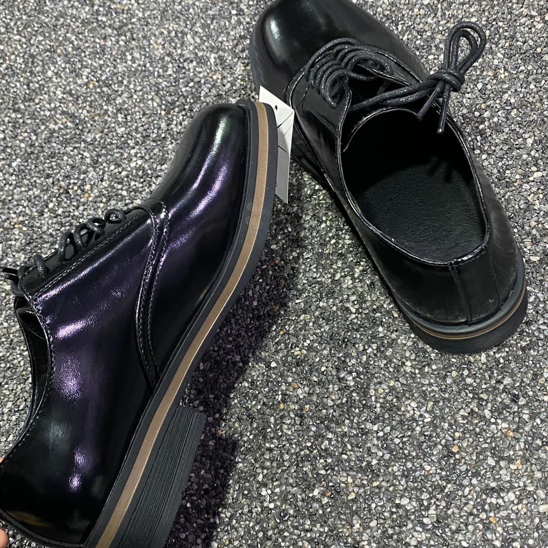 빈티지 스퀘어 유광 블랙 로퍼 B4138 상품이미지3