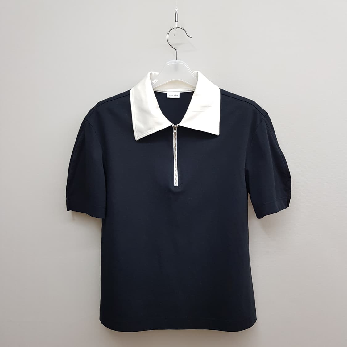 구호플러스 2022 하프집업 카라 티셔츠 Free사이즈 상품이미지1