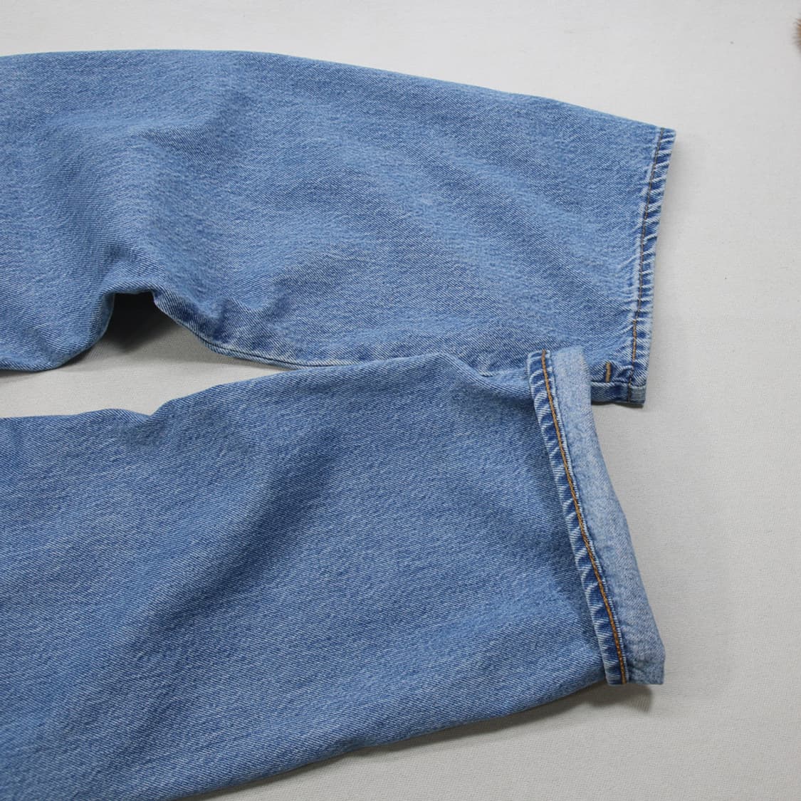 (착용컷) 리바이스 타입원 데님 팬츠 (남성용 34) 상품이미지10