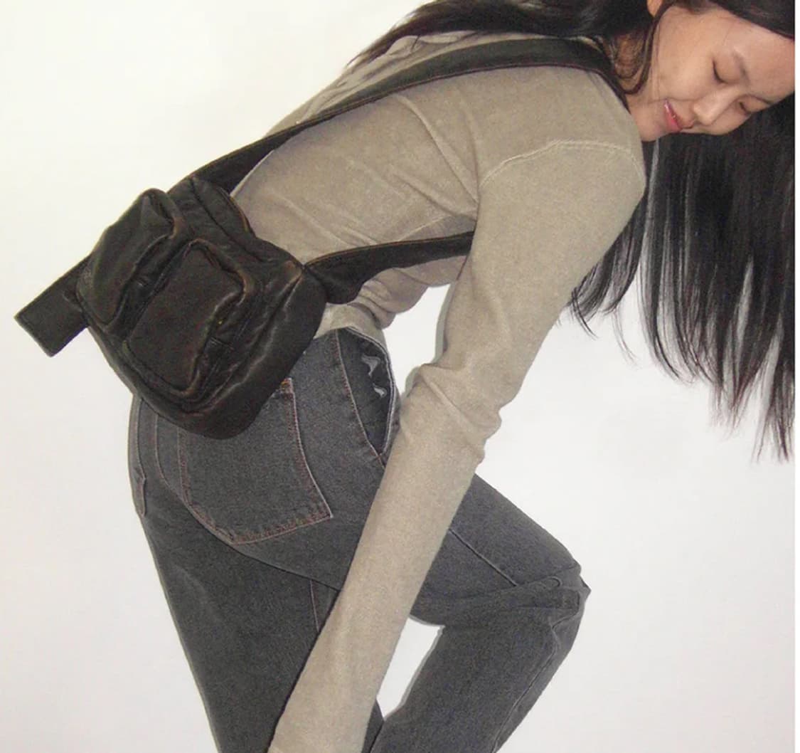 kijun 기준 Faux-Leather Cross Bag Dark Bro 상품이미지2