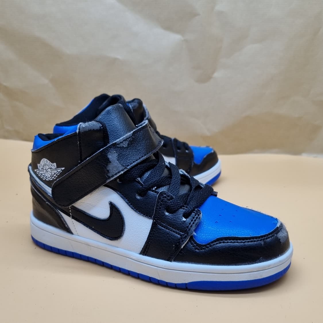 나이키 에어 조던1 아동미드215 상품이미지1