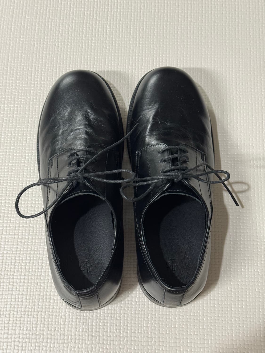 식스핏 홀스하이드 더비(270) 상품이미지4