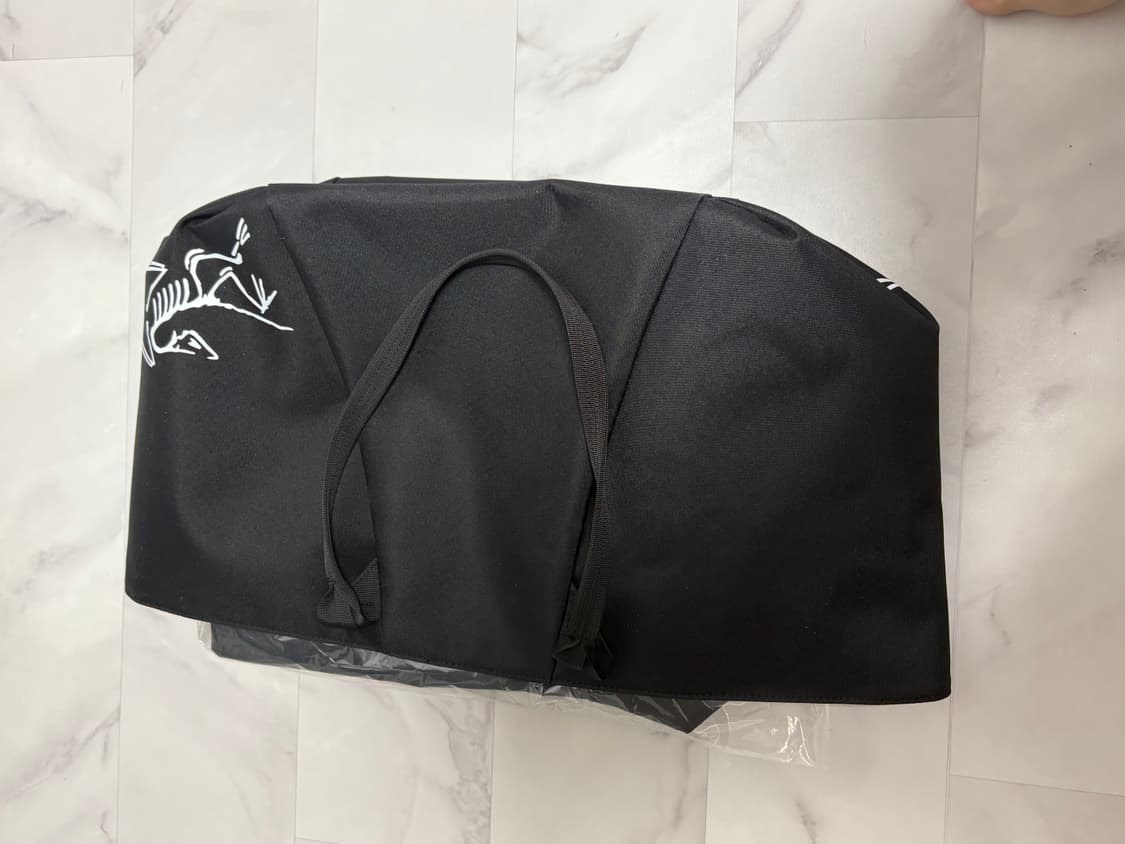 아크테릭스 토트백 45 상품이미지2