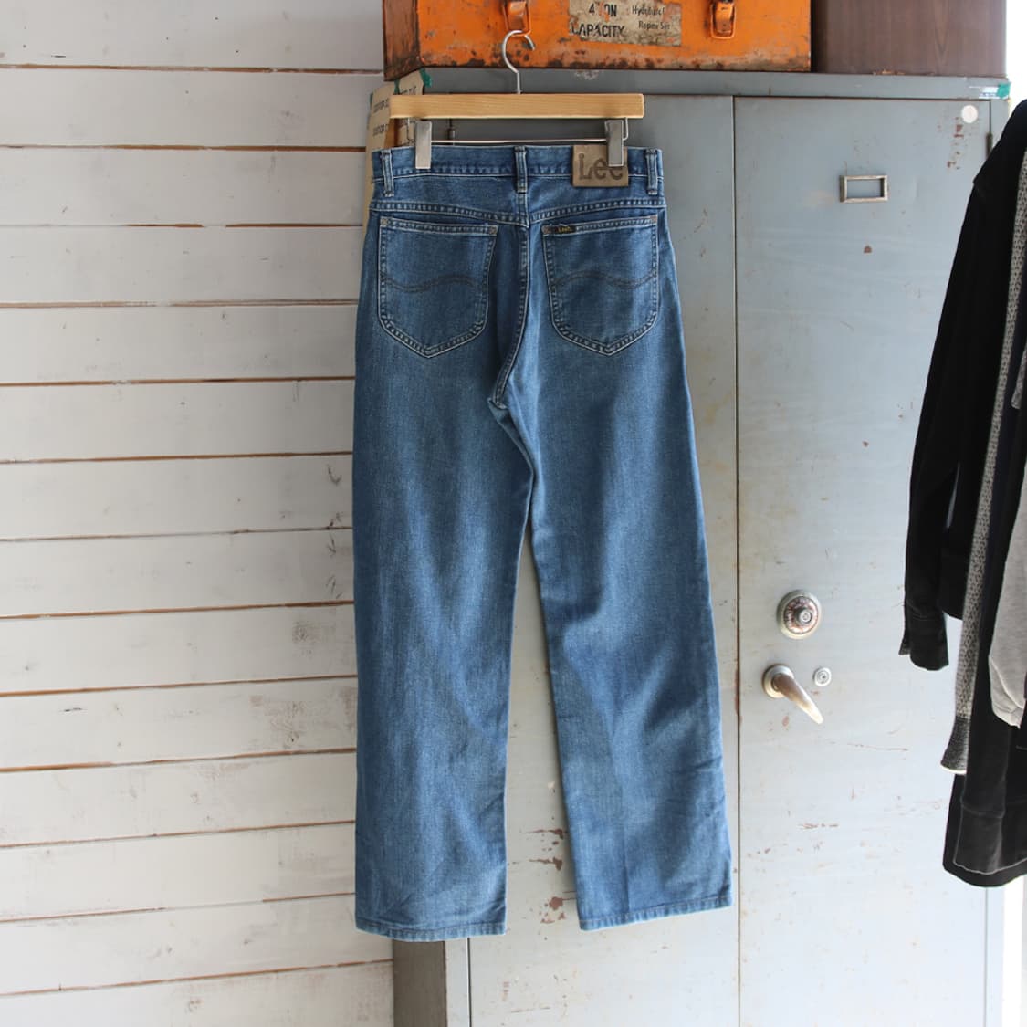 (착용컷) Lee RIDERS 데님 팬츠 (남성용 30) 상품이미지3