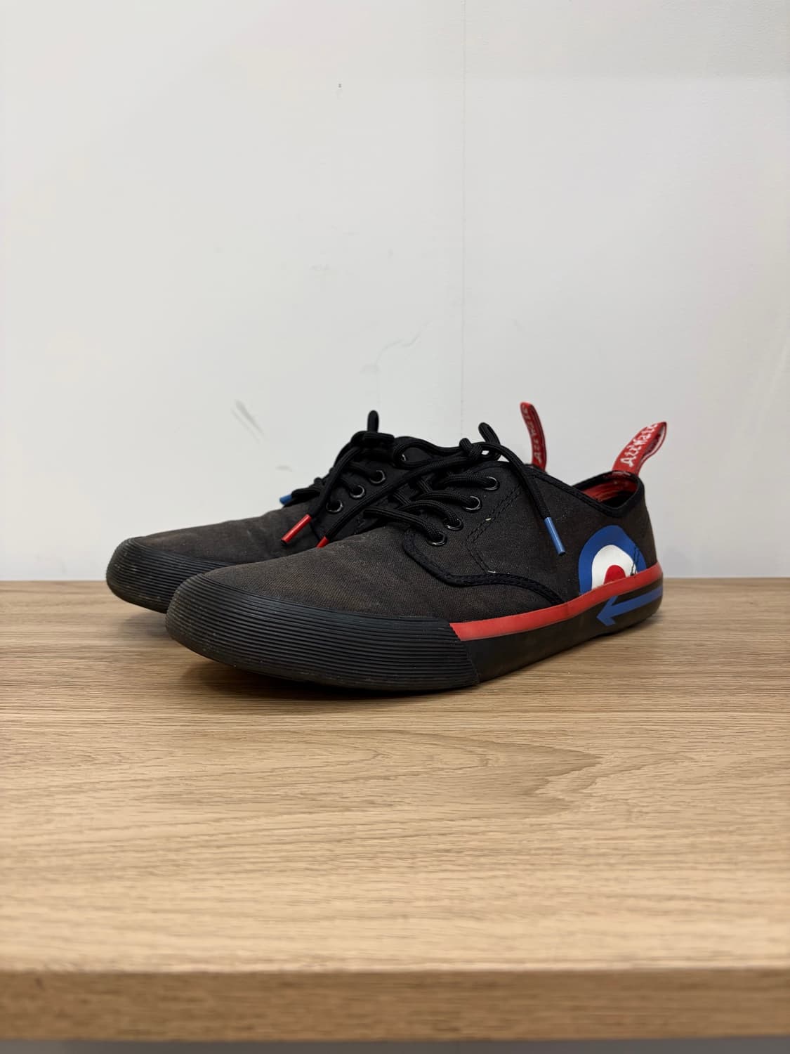Dr.Martens 상품이미지2