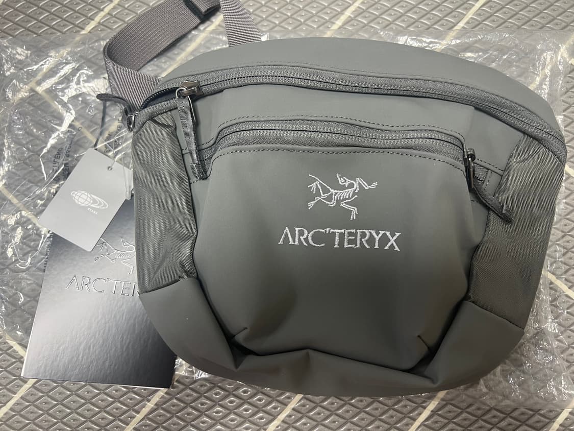 오랫동안 수집한 빔즈x아크테릭스 마카 힙색 새상품 여러개 판매!! 상품이미지2