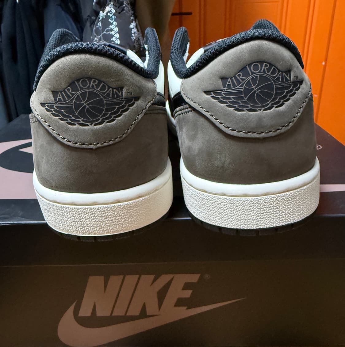 [새상품 / 290] 조던 1 로우 OG 모카 상품이미지3