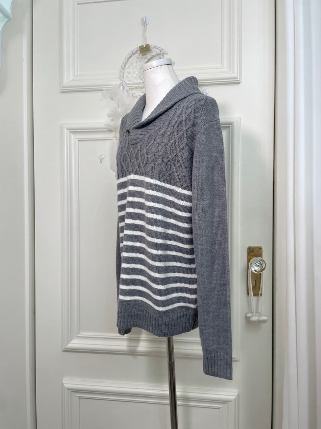 gray collar button point twist stripe sw 상품이미지2