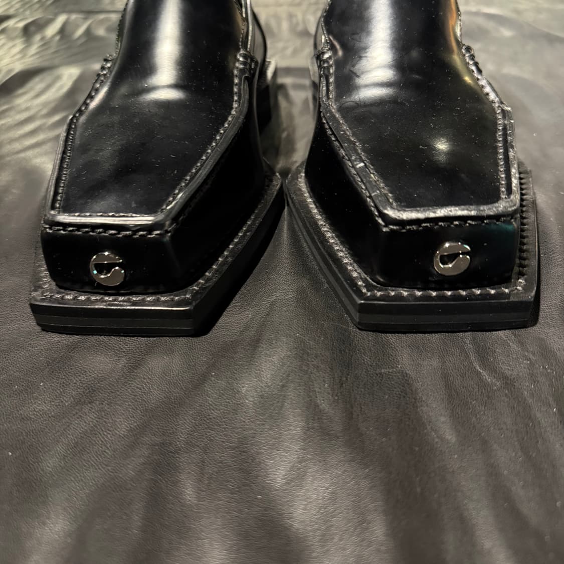 코페르니 스퀘어 토 폴리시드 로퍼 상품이미지3