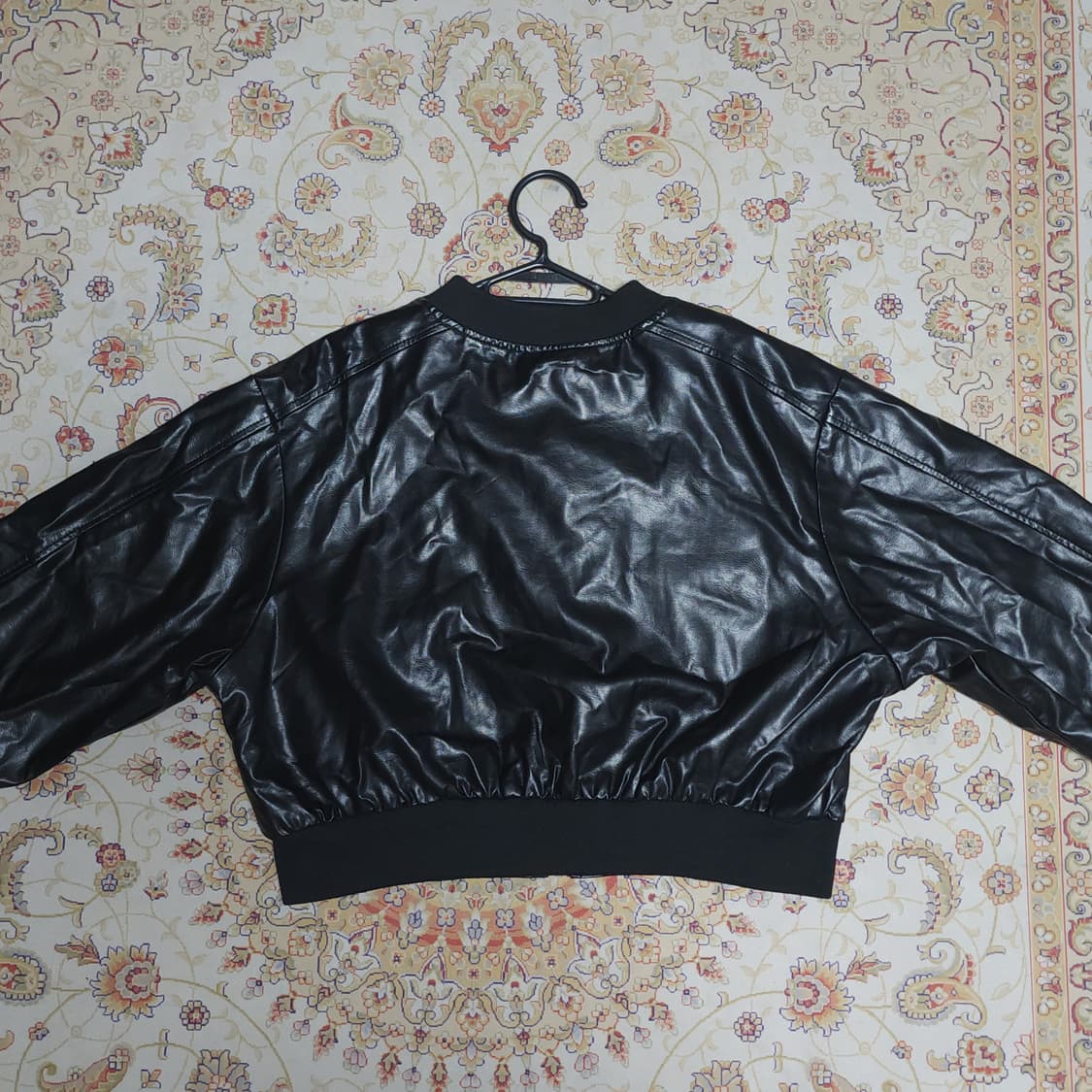 여성 크롭 페이크 레더 자켓 프리
 상품이미지2