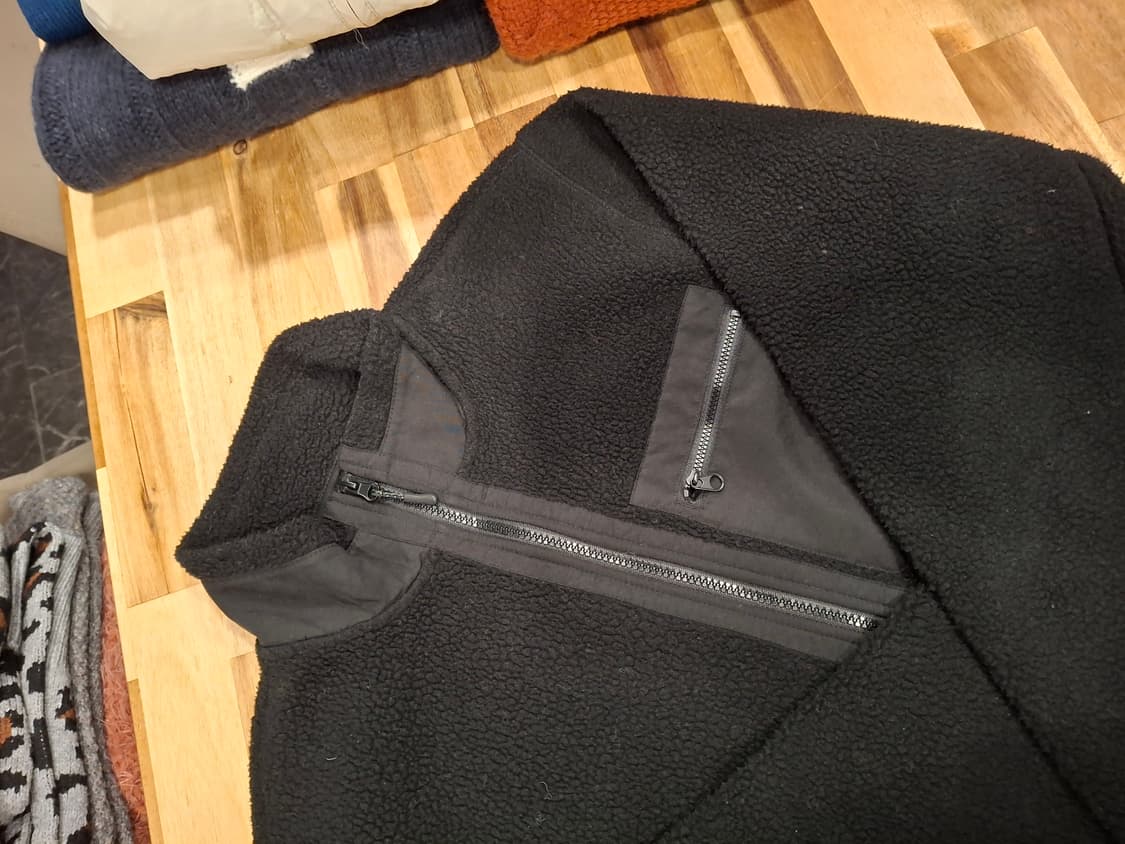 (마지막특가) 유니섹스 뽀글이 집업 블랙 L 상품이미지2