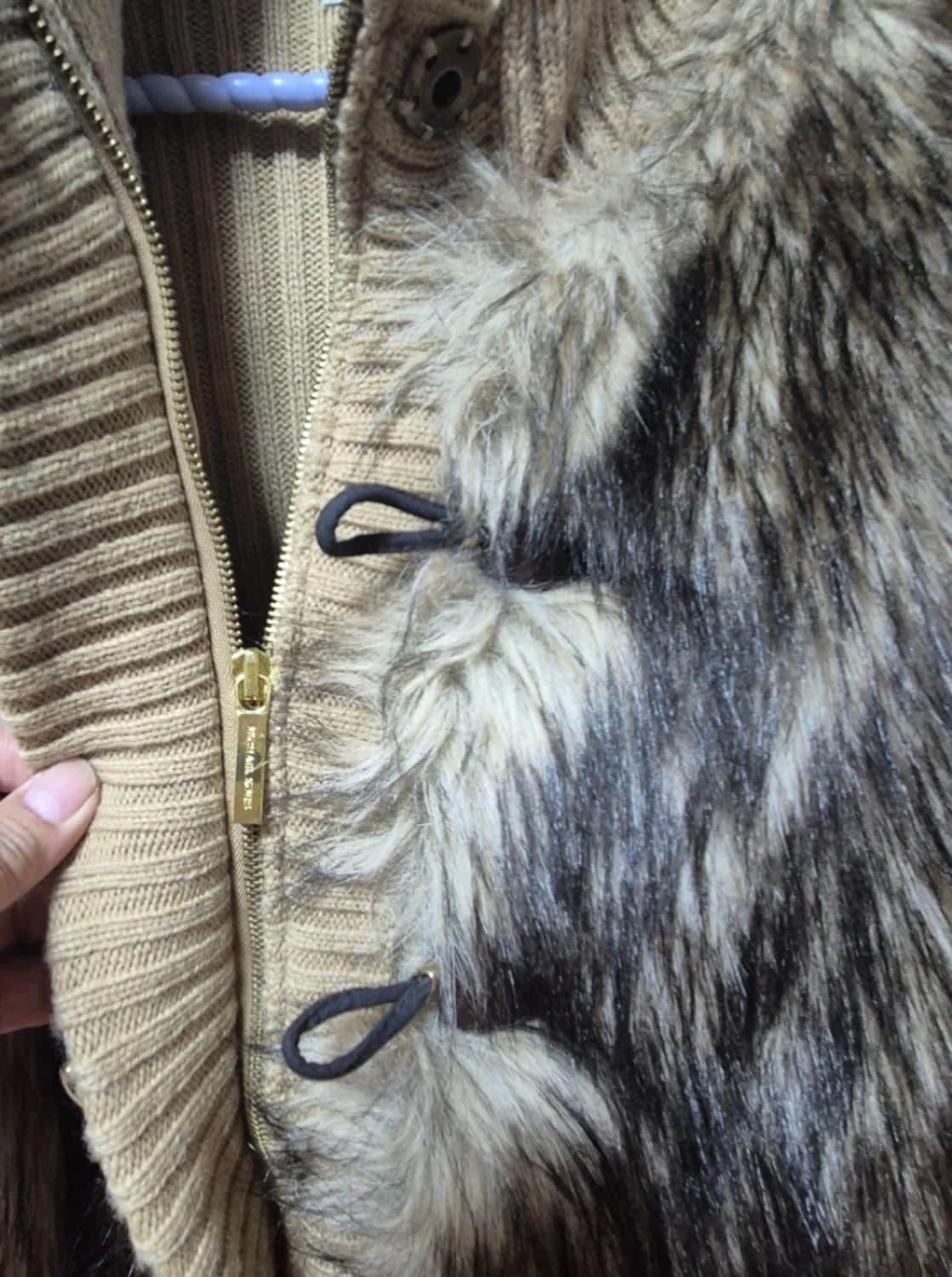 Michael kors 마이클 코어스 니트 퍼 베스트 L 상품이미지4