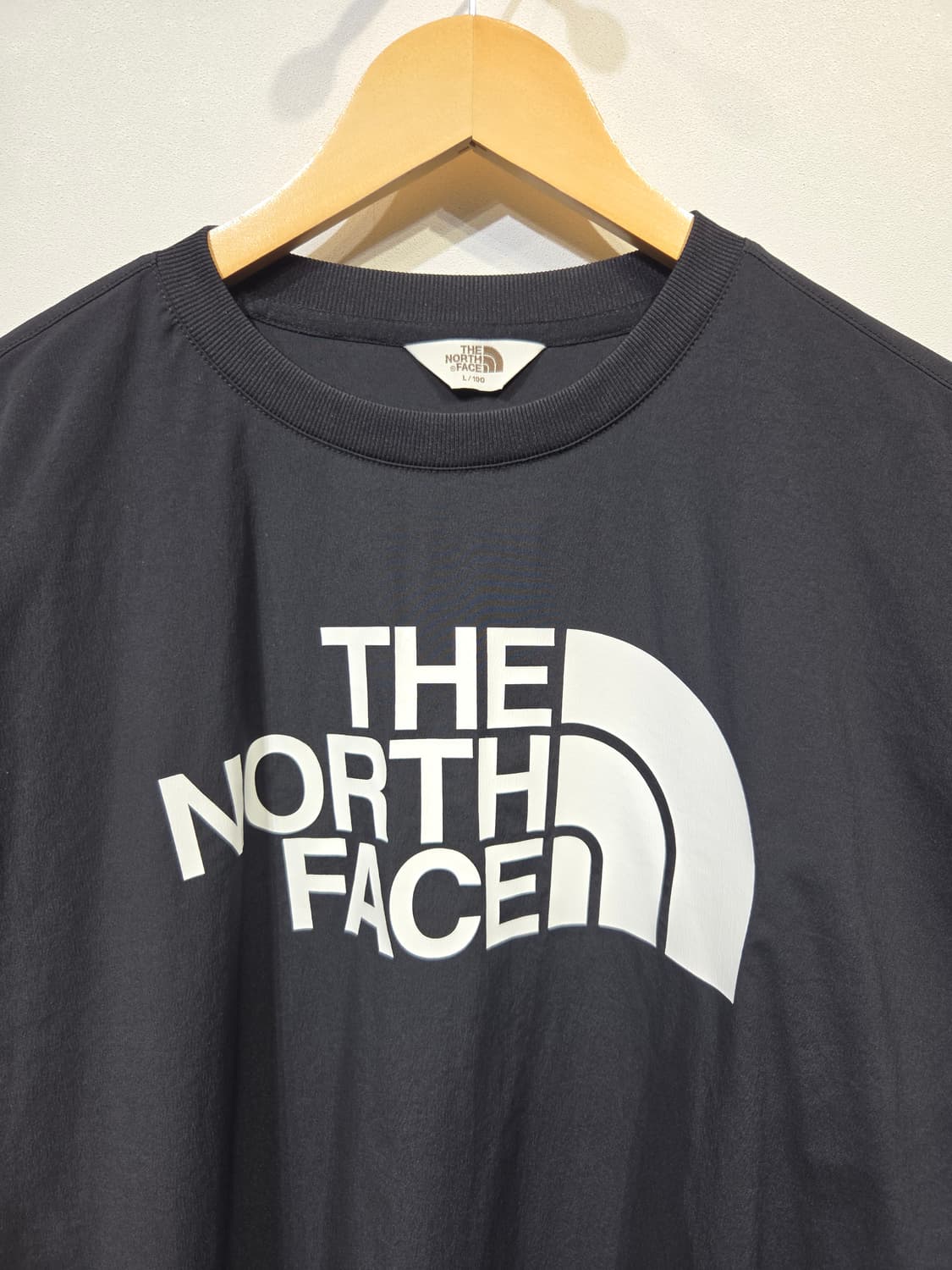 THE NORTH FACE 노스페이스 빅로고 우븐 긴팔 티셔츠 상품이미지3