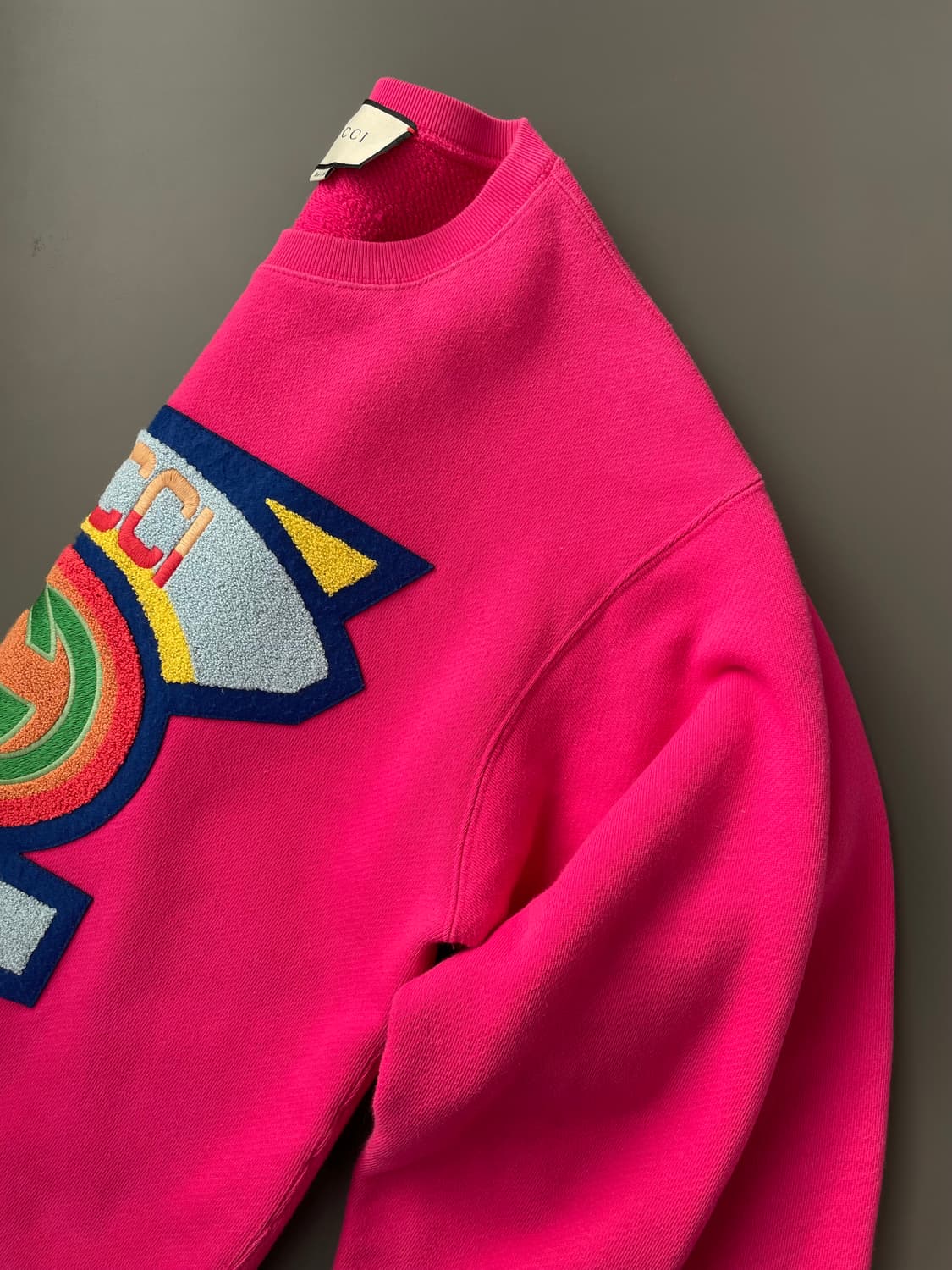 [XS] GUCCI 구찌 여성 푸시아 LOVED 스웻셔츠 맨투맨 상품이미지5