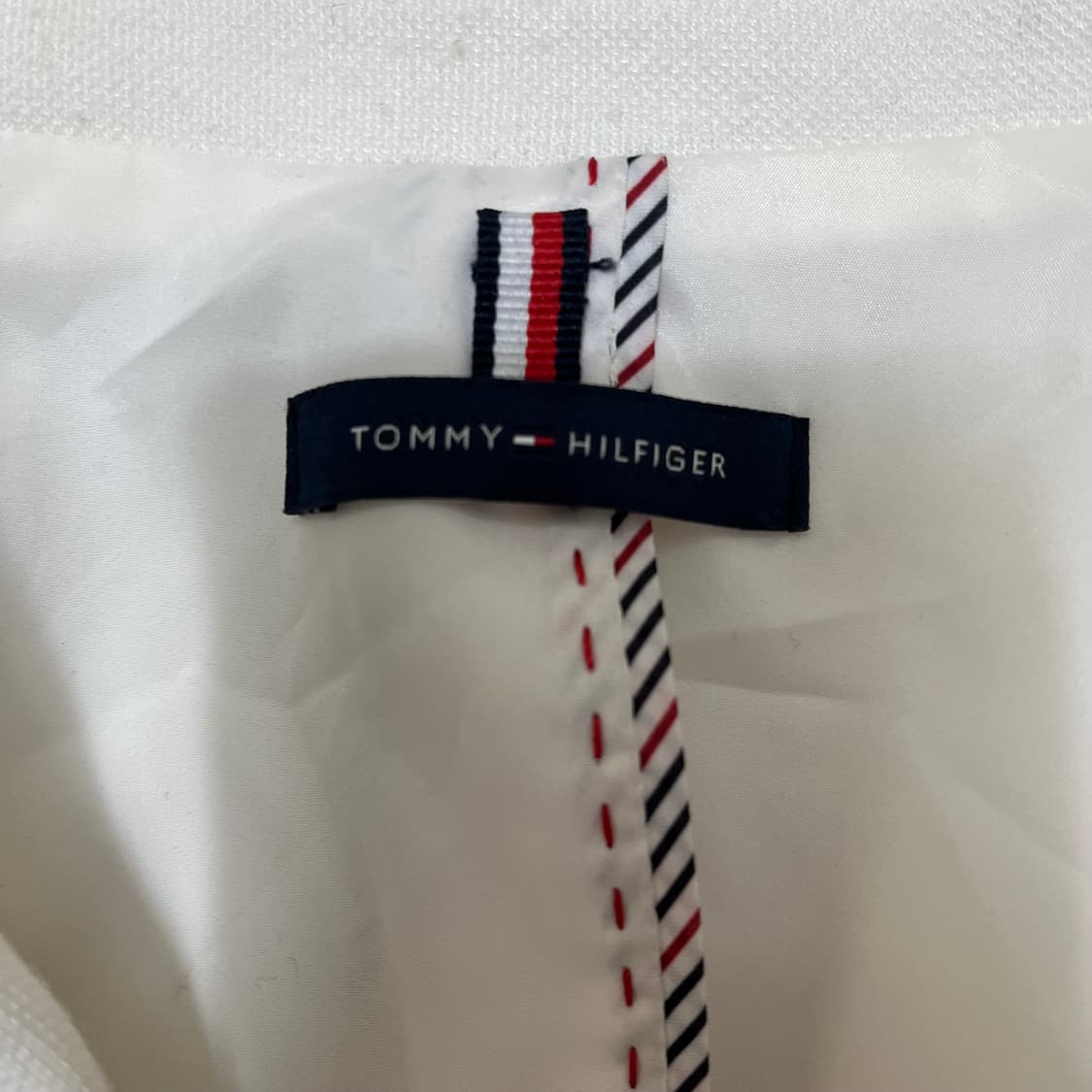 타미힐피거 Tommy Hilfiger 여성 화이트 블레이저 자켓 (6) 상품이미지4