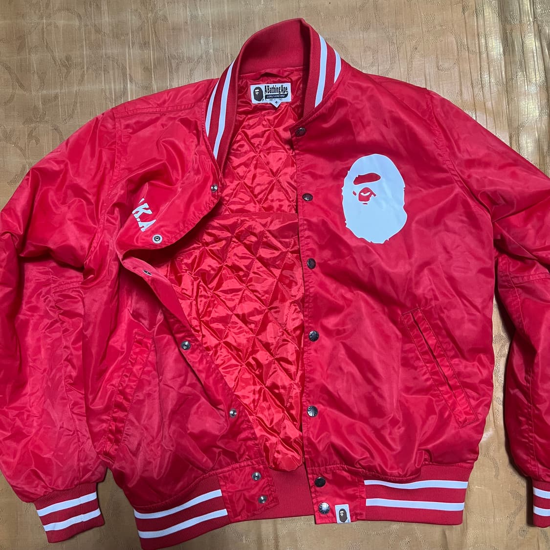 Bape red 자켓 m 상품이미지5