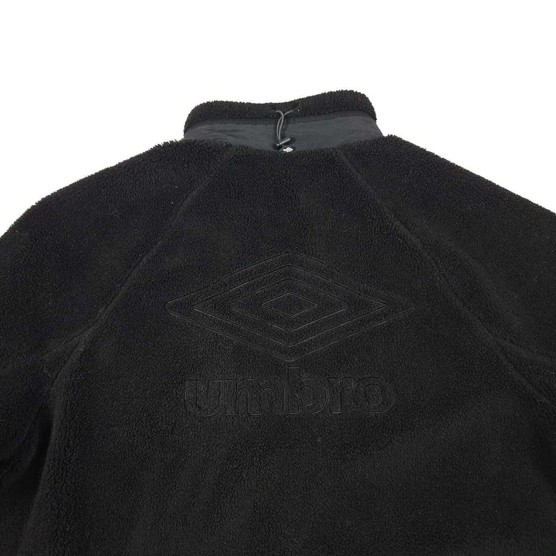 엄브로 빅로고 후리스 블랙 상품이미지6